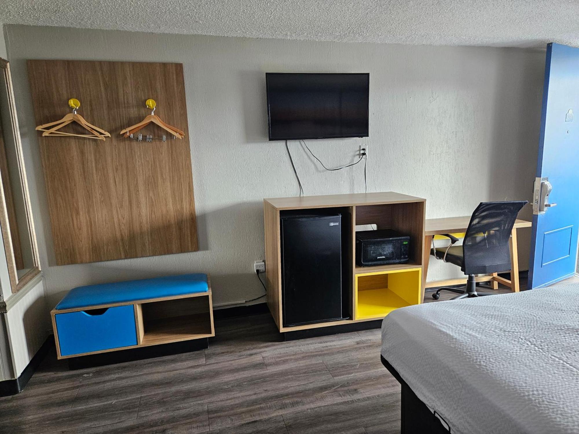 Days Inn By Wyndham Washington Buitenkant foto
